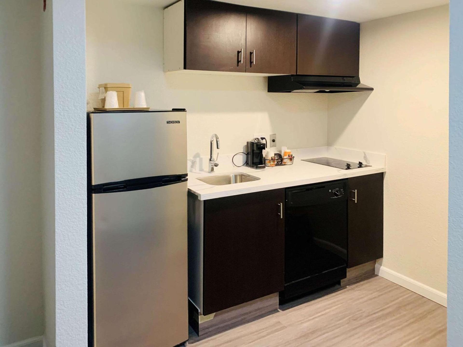 Sonesta Essential NW Houston photo 33