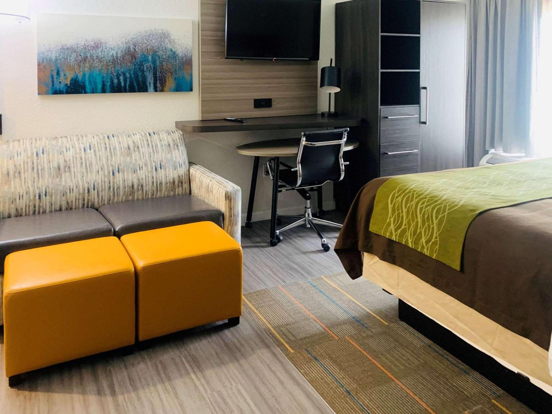 Sonesta Essential NW Houston photo 35