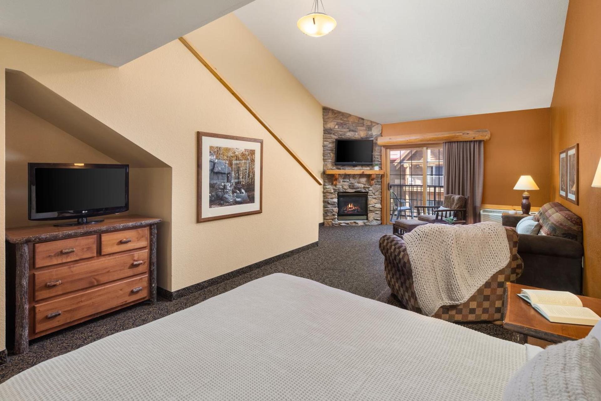 bantr Grand Hotel Wausau - Rothschild photo 7