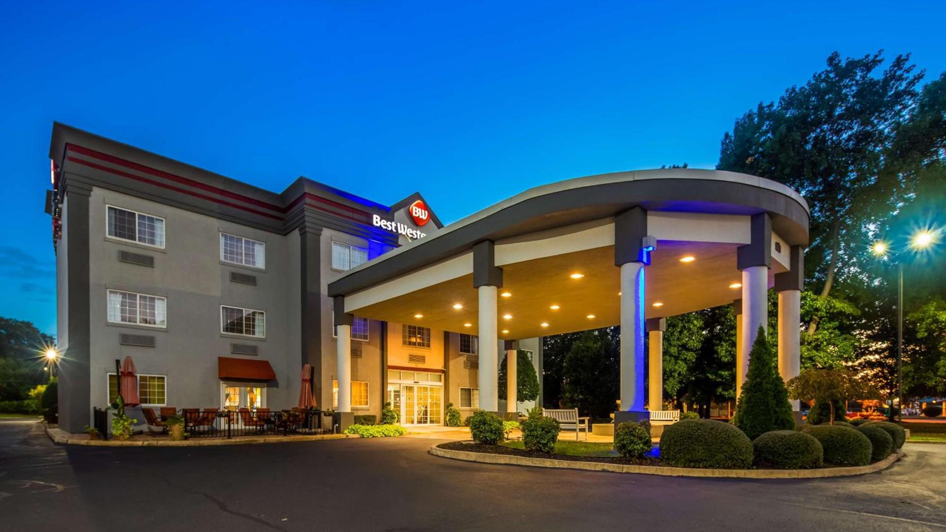 Best Western Plus Newport News photo 15