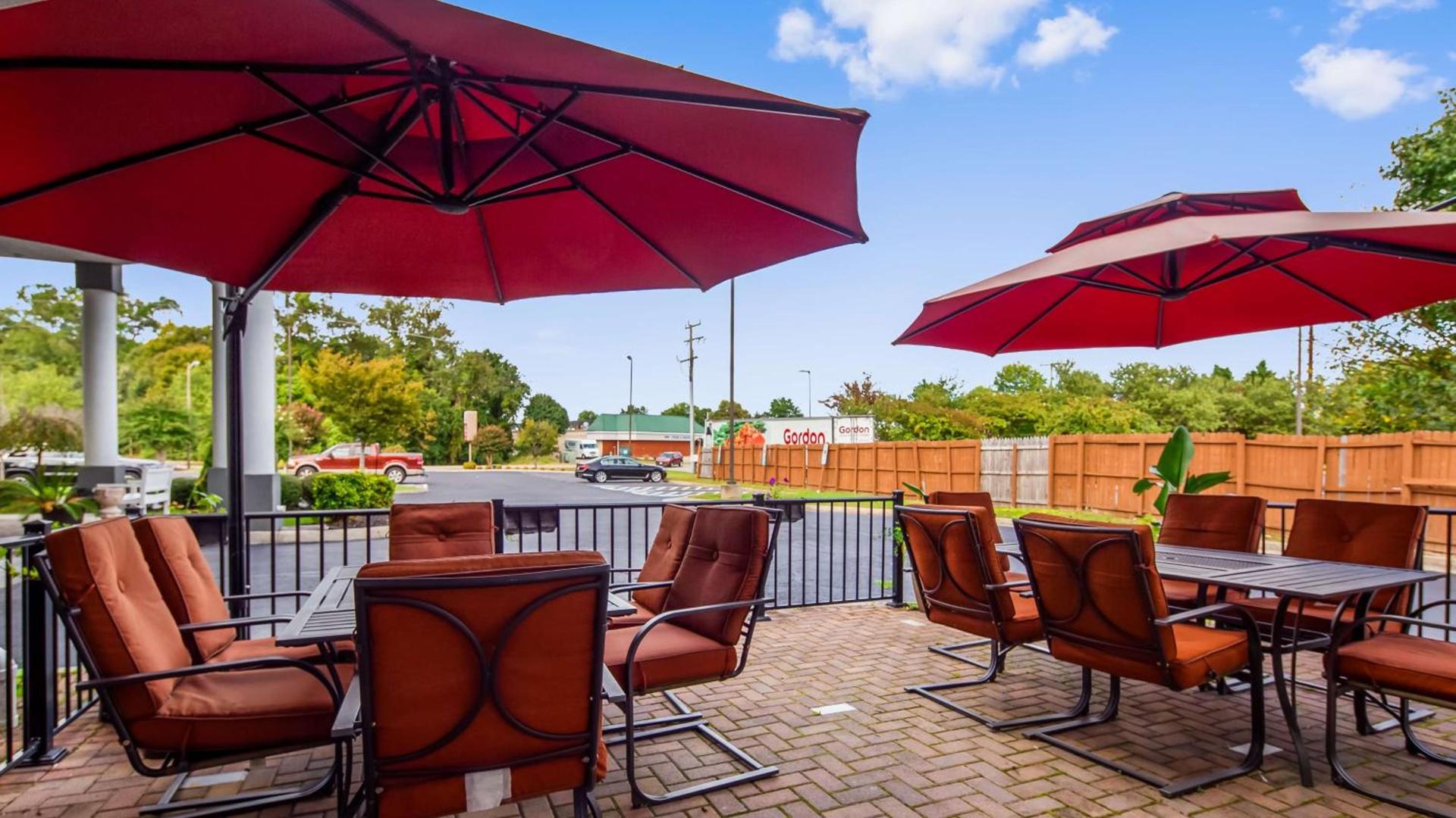 Best Western Plus Newport News photo 17