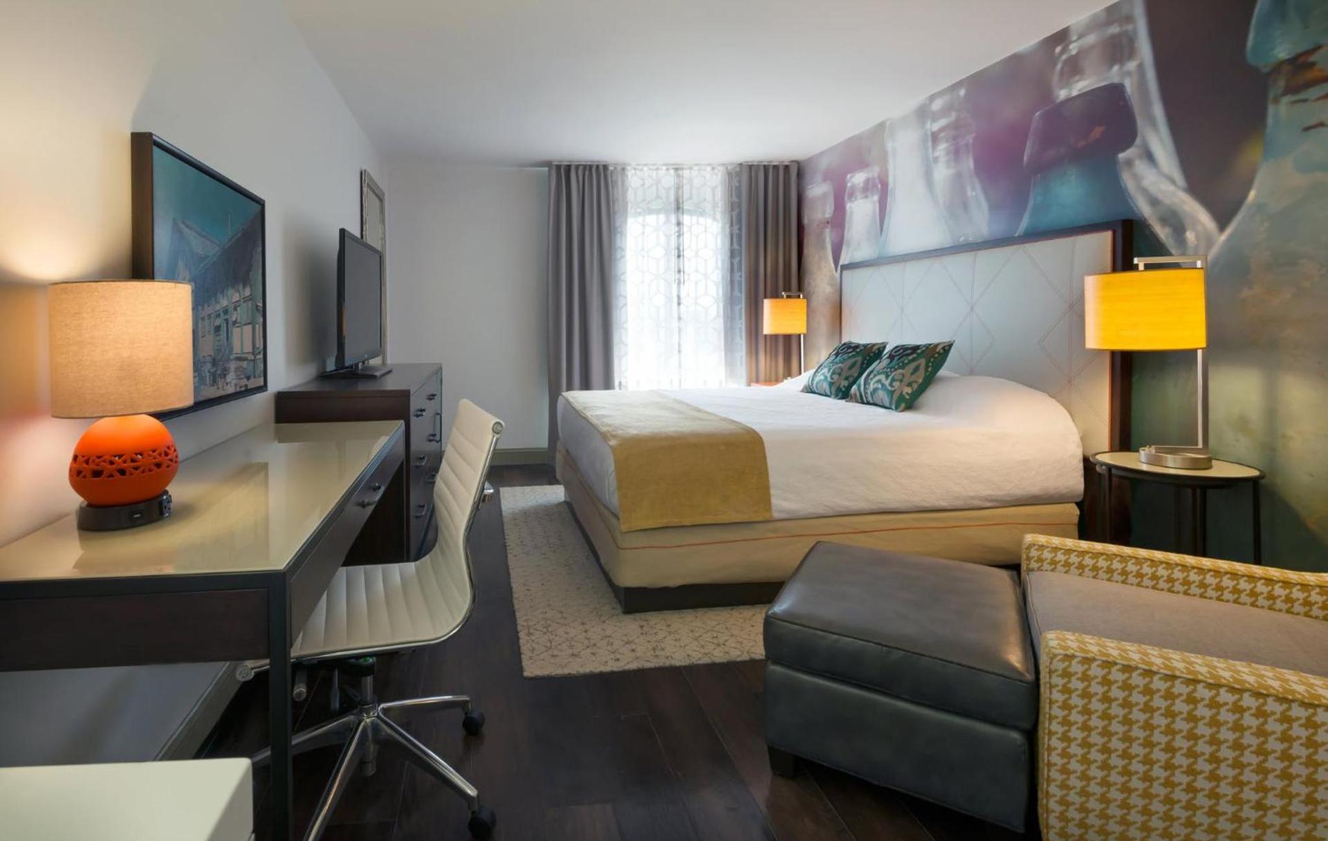 Hotel Indigo Savannah Historic District by IHG photo 60