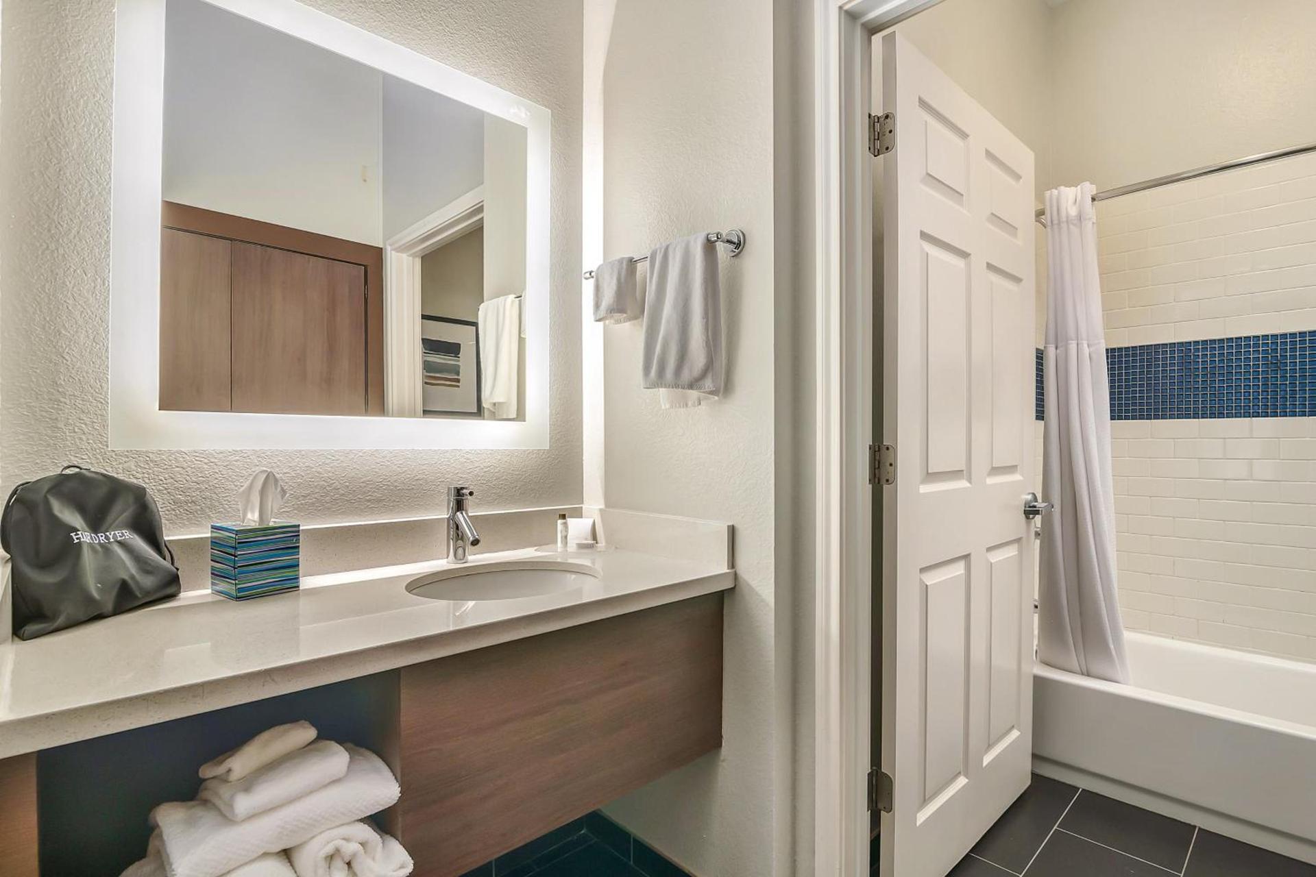 Staybridge Suites Tyler University Area by IHG photo 87