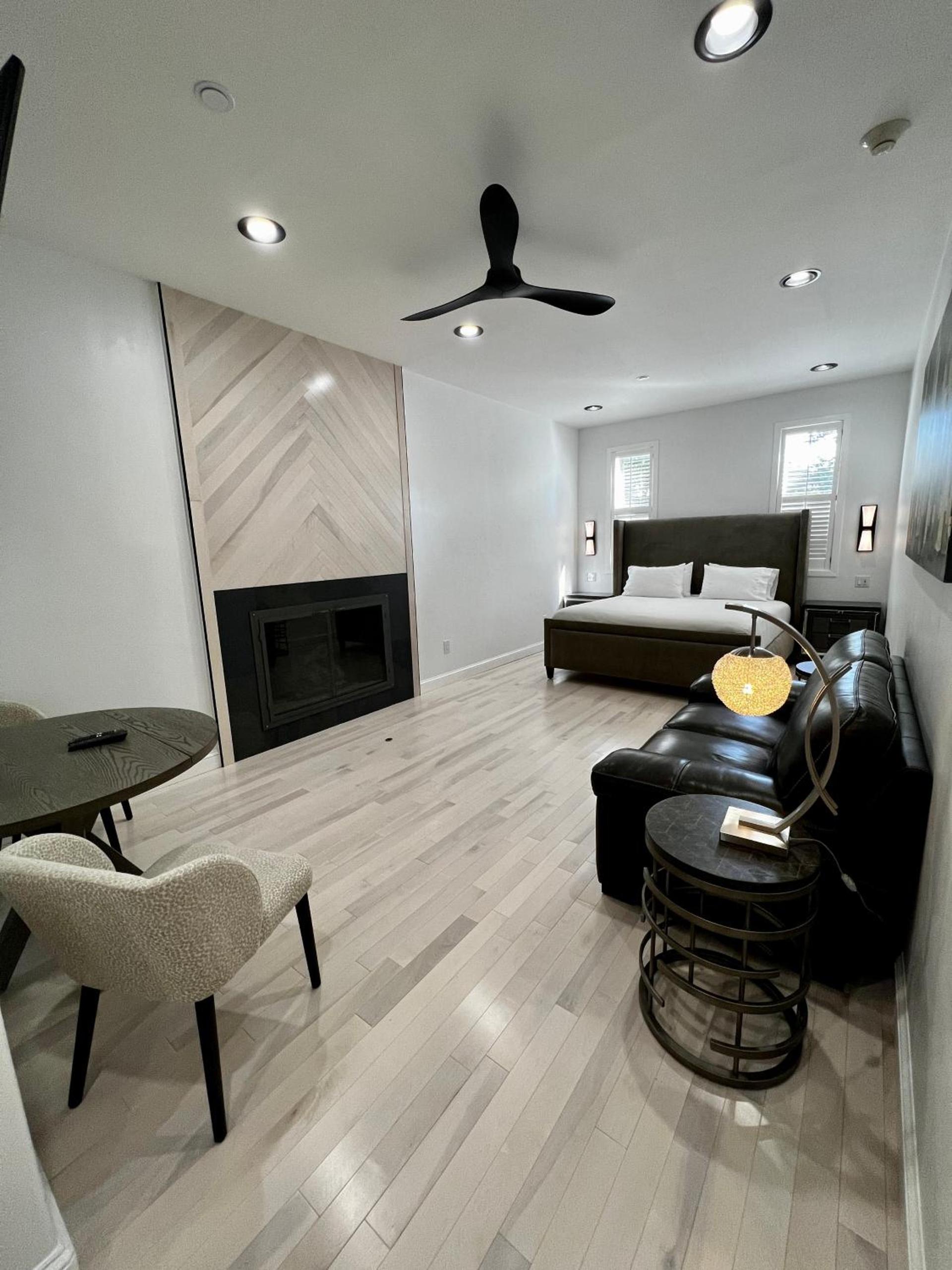 Elaine's Cape May Boutique Hotel photo 40