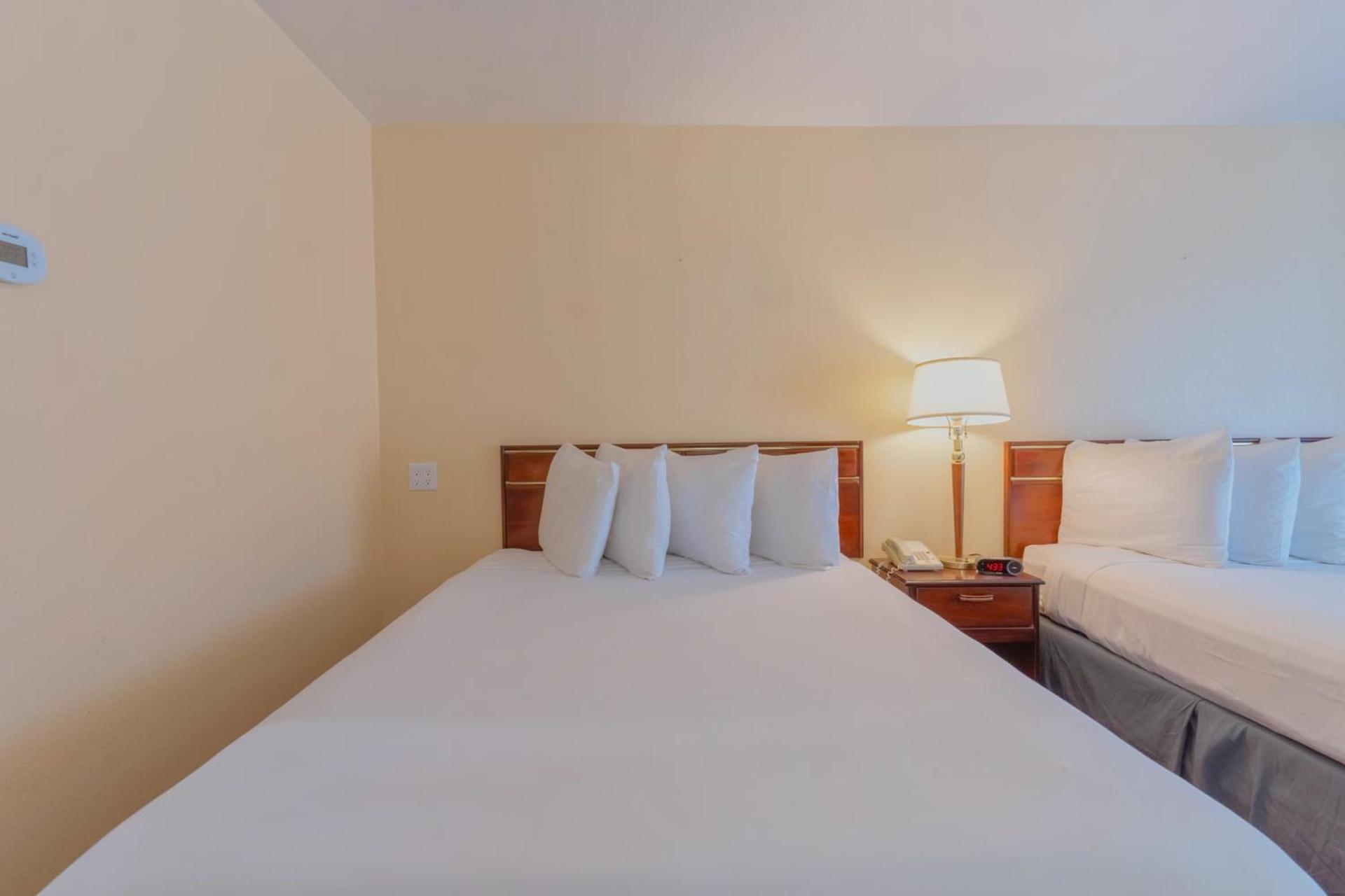 The Monarch Inn photo 20
