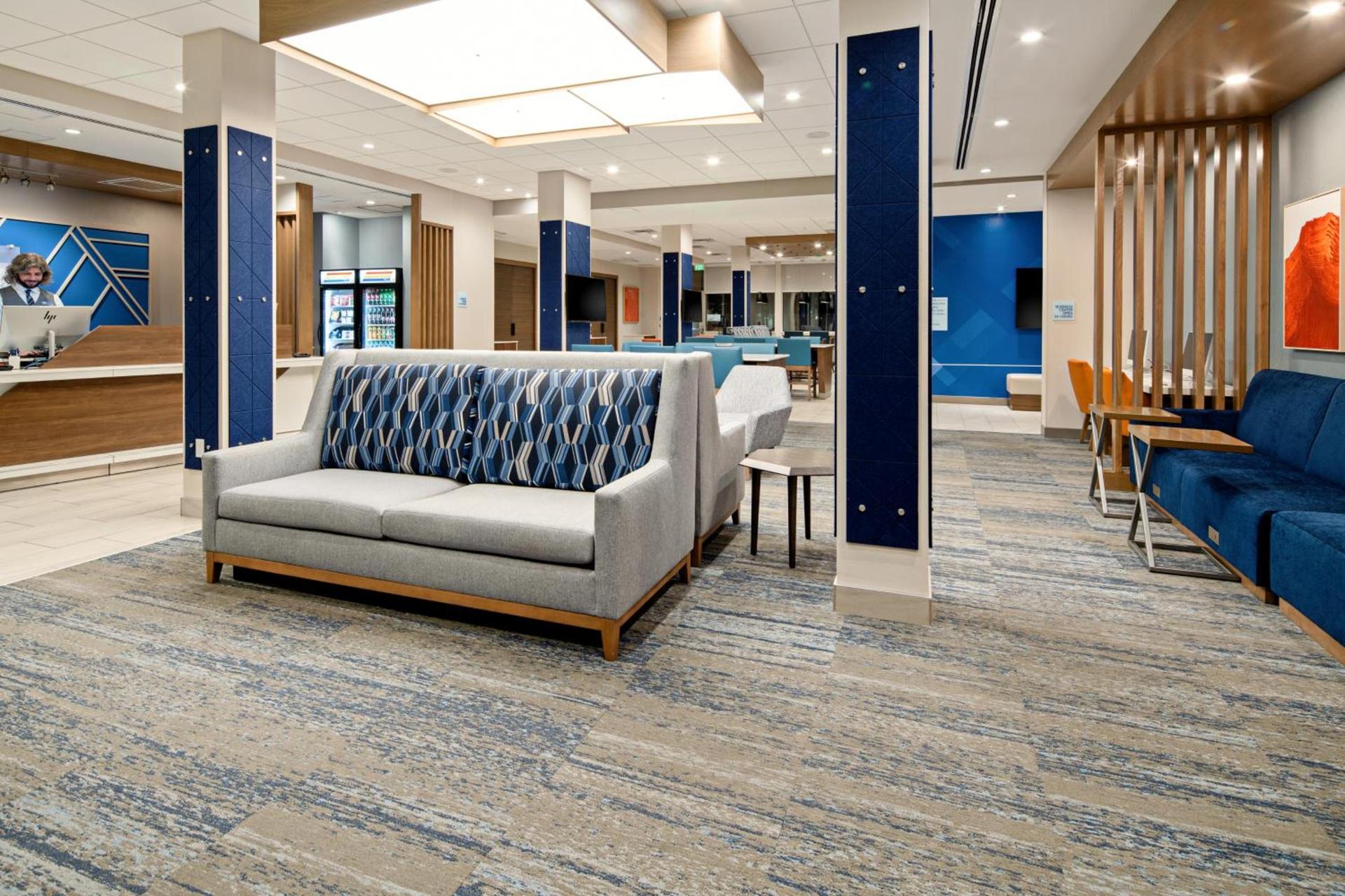 Holiday Inn Express & Suites Palm Desert - Millennium by IHG photo 38