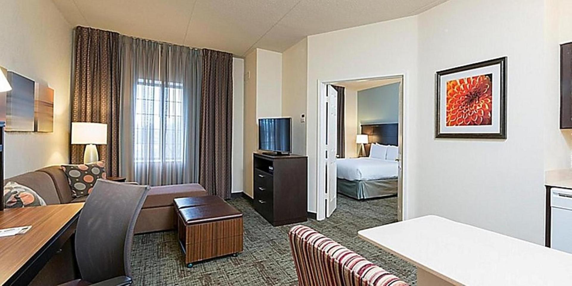 Staybridge Suites Lincolnshire by IHG photo 26