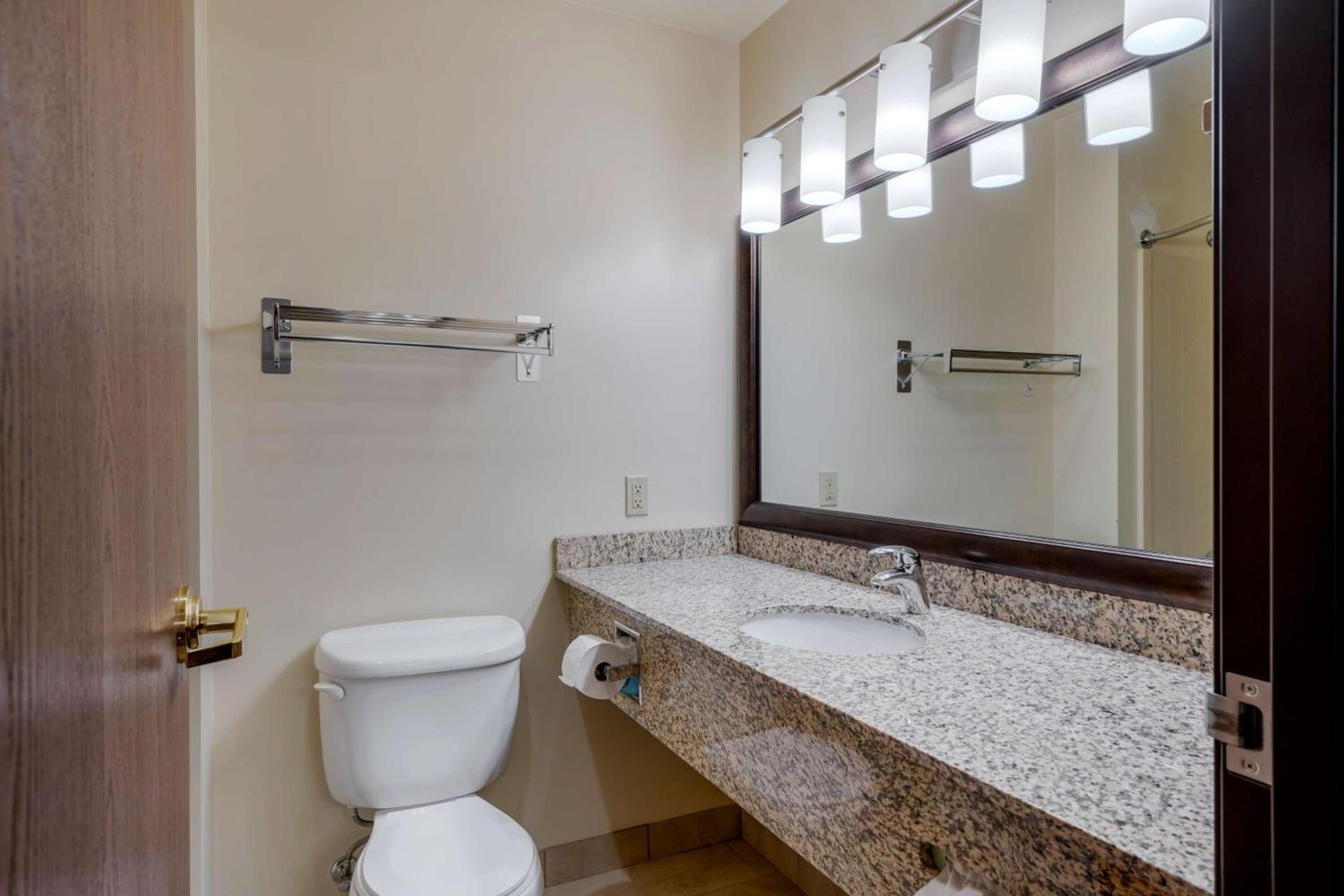 Best Western Pinedale Inn photo 21