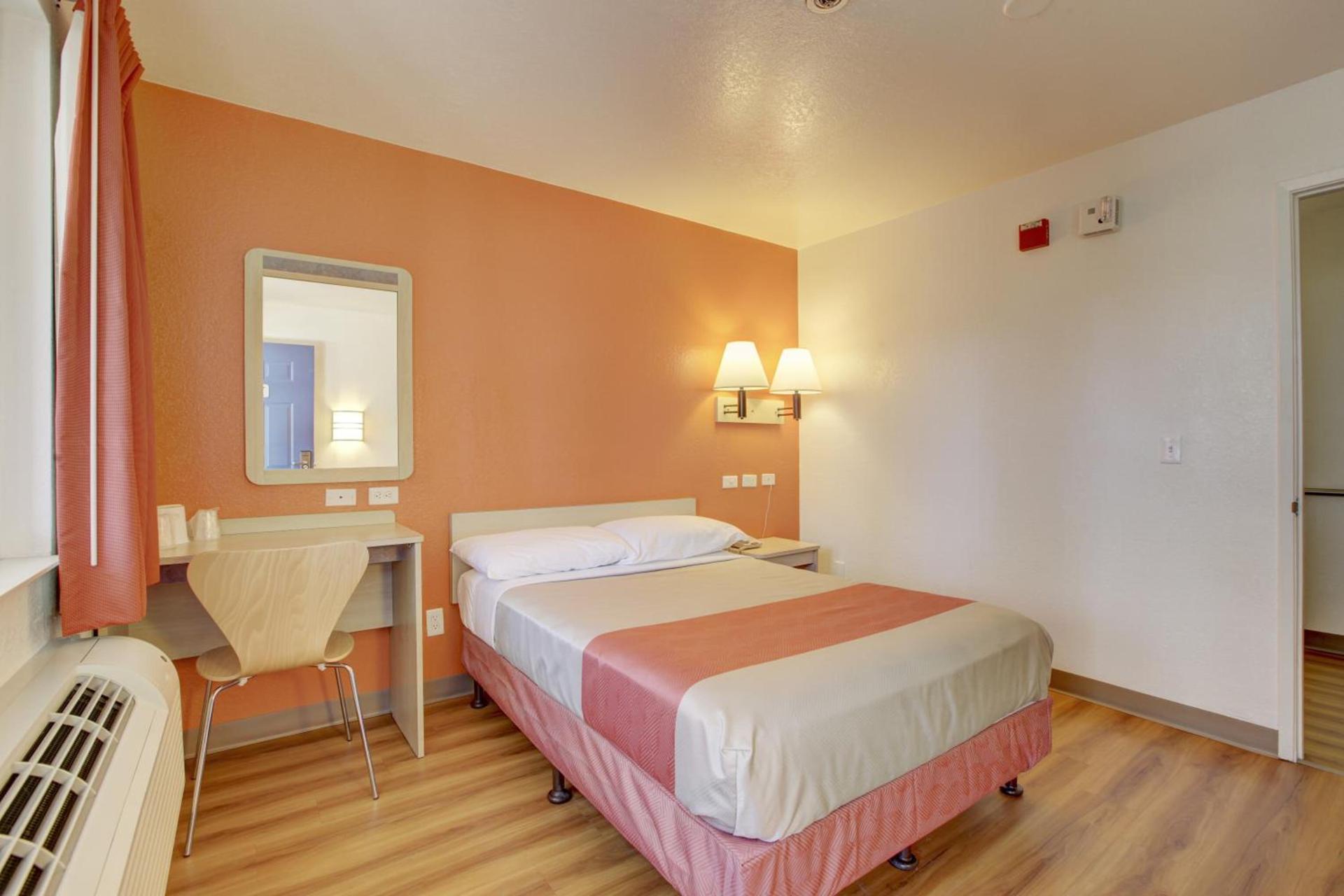 Motel 6-Westminster, CA - North photo 19