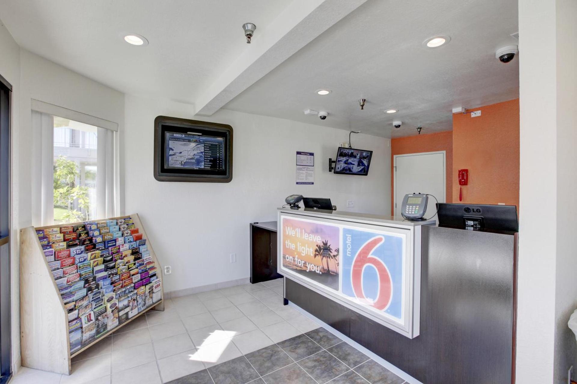Motel 6-Westminster, CA - North photo 15
