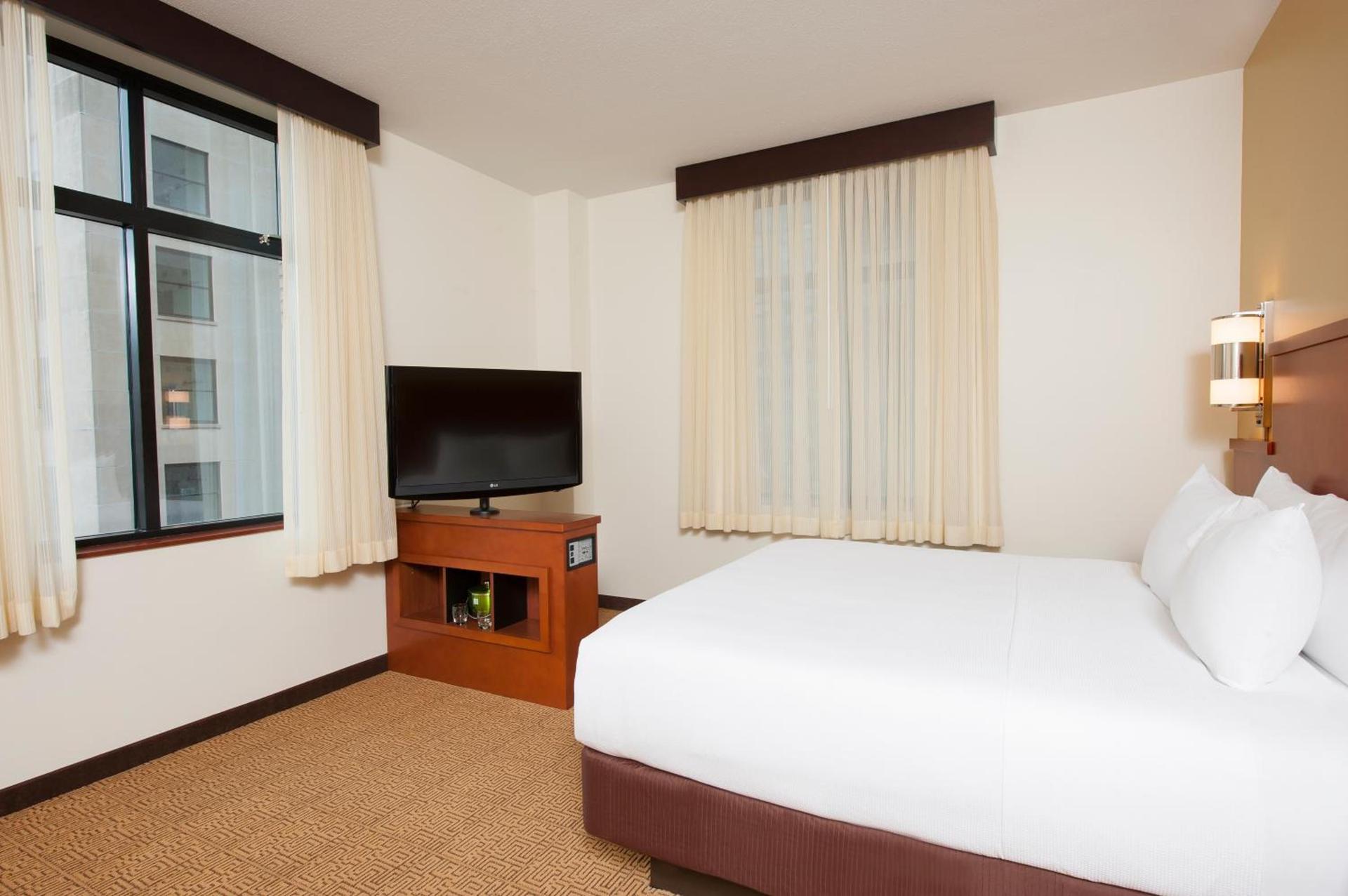 Hyatt Place Des Moines Downtown photo 14