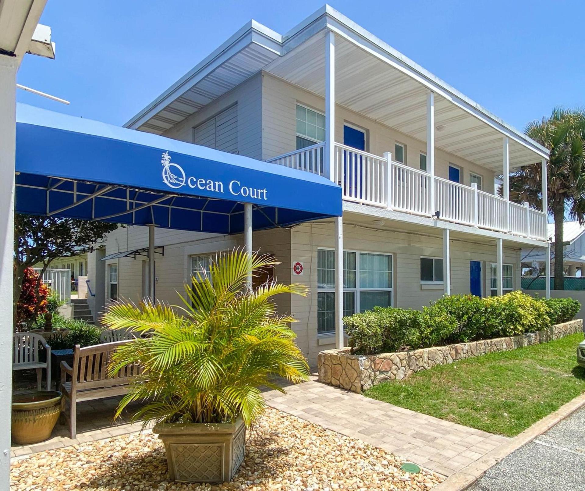 Ocean Court Beachfront Hotel photo 2