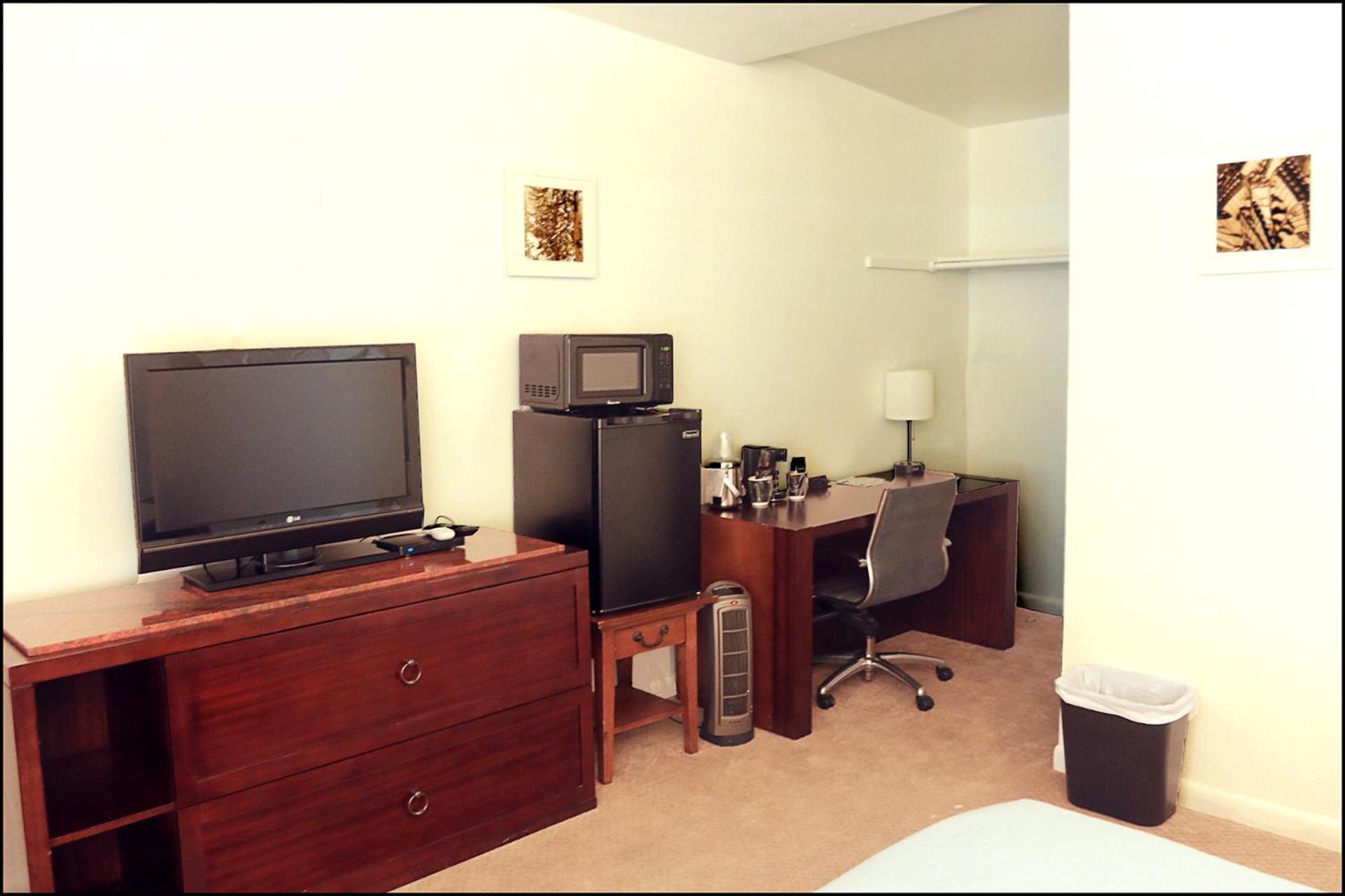 Antler Motel photo 5