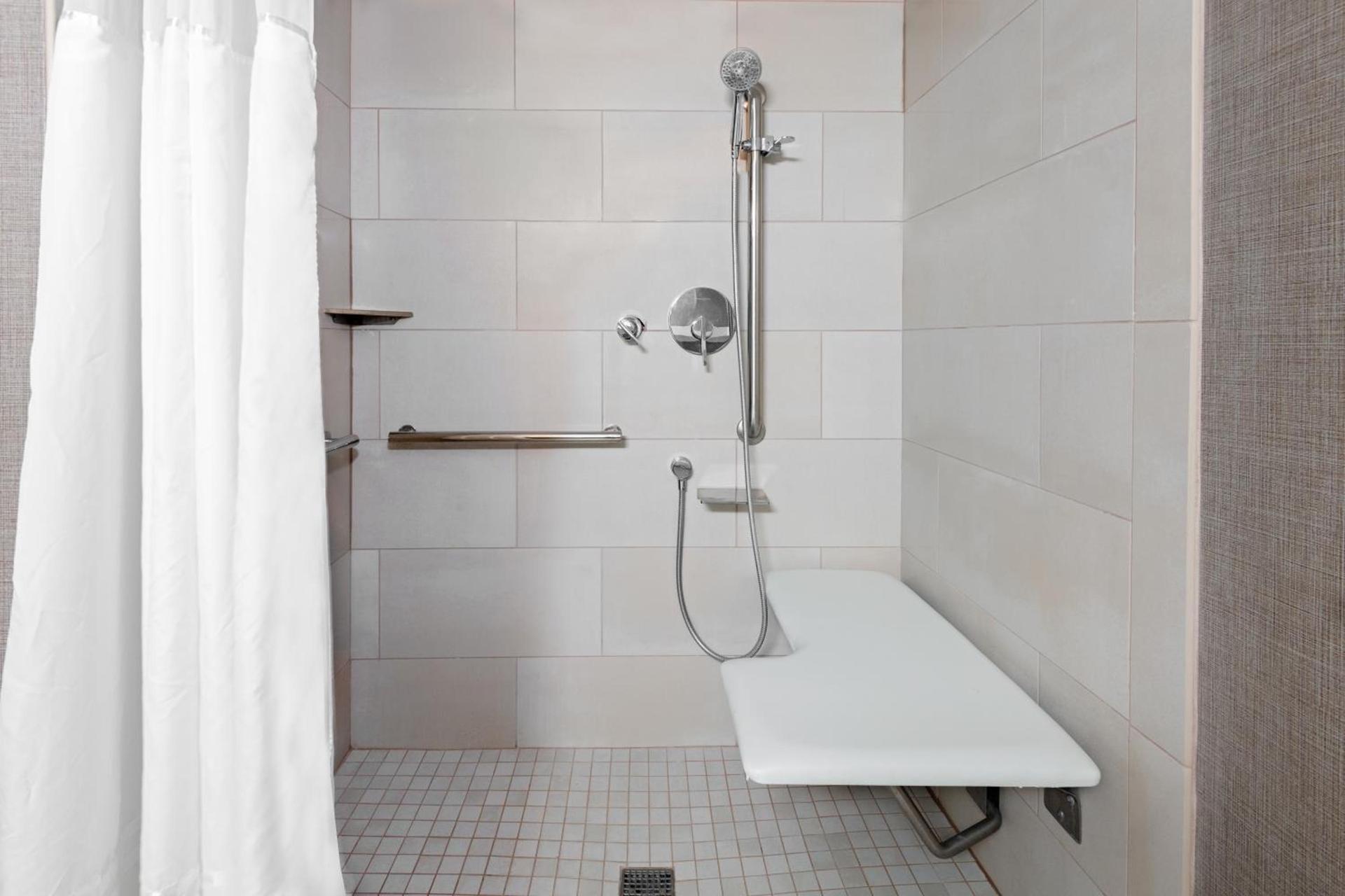 University Plaza Hotel photo 19