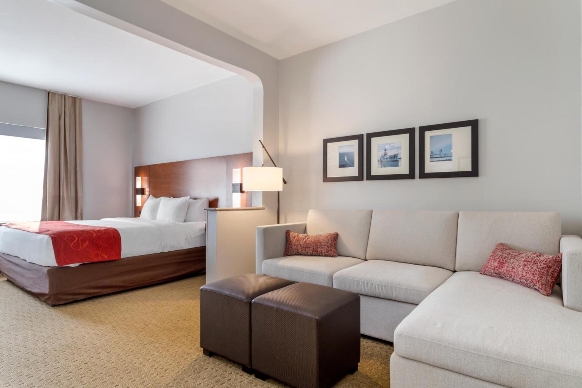 Garner Hotel La Porte - Bay Area photo 55