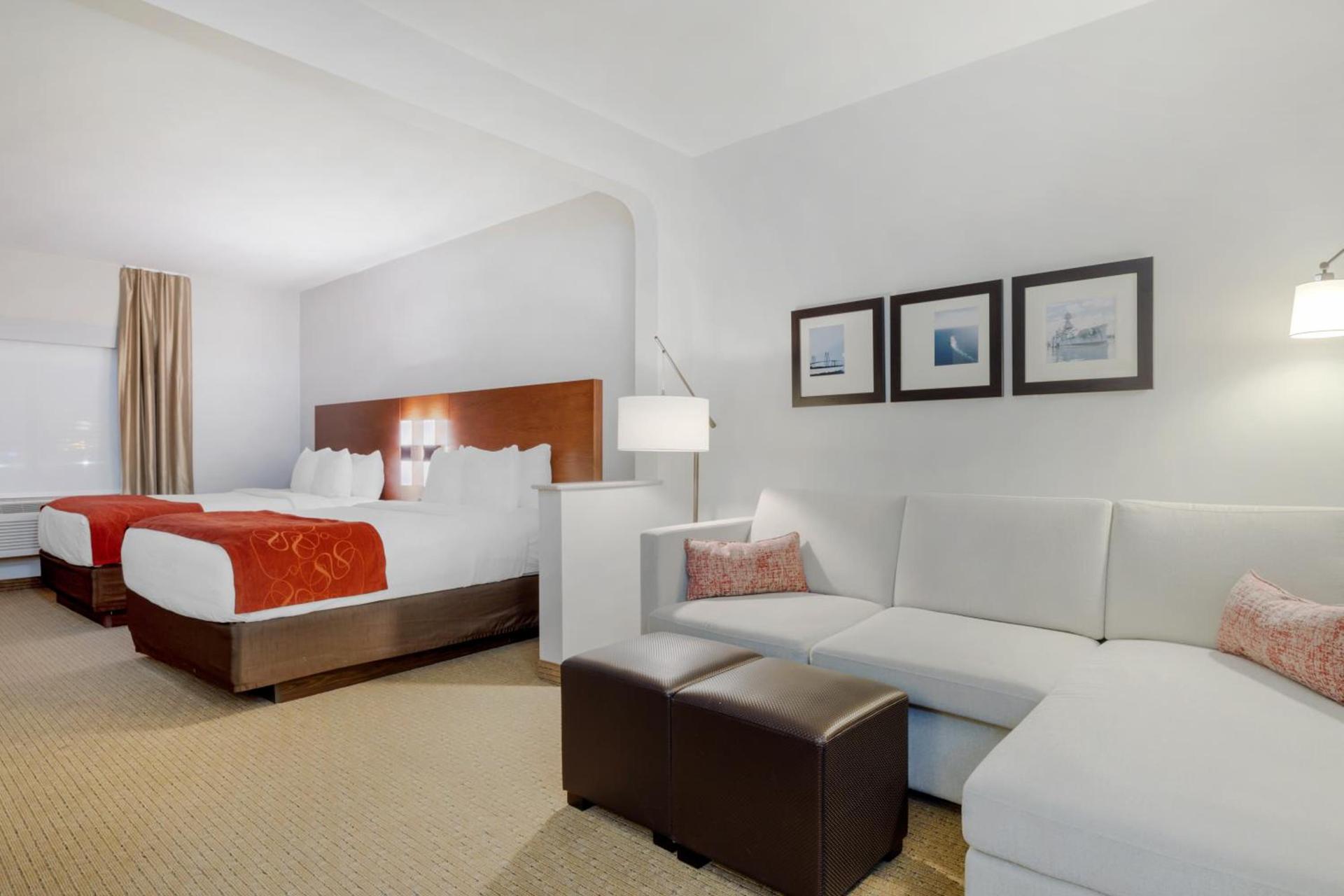 Garner Hotel La Porte - Bay Area photo 56