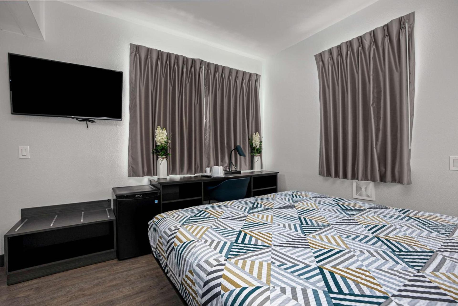 Motel 6-San Diego, CA - Downtown photo 34