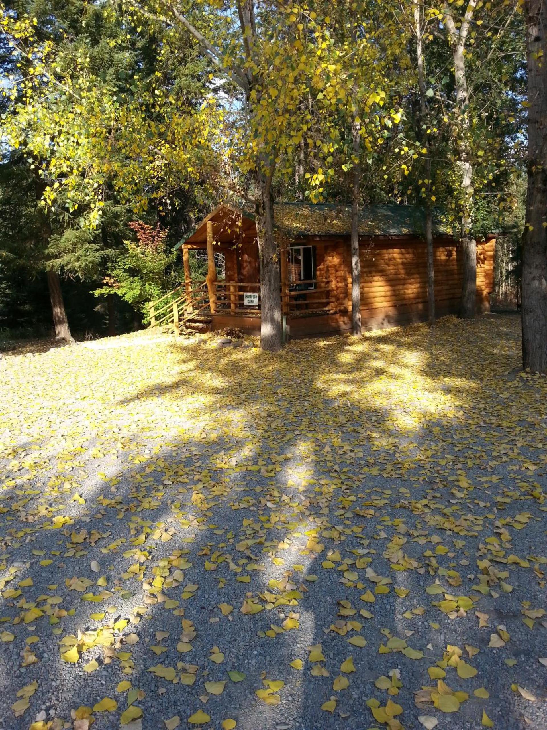Riverfront Motel & Cabins photo 47