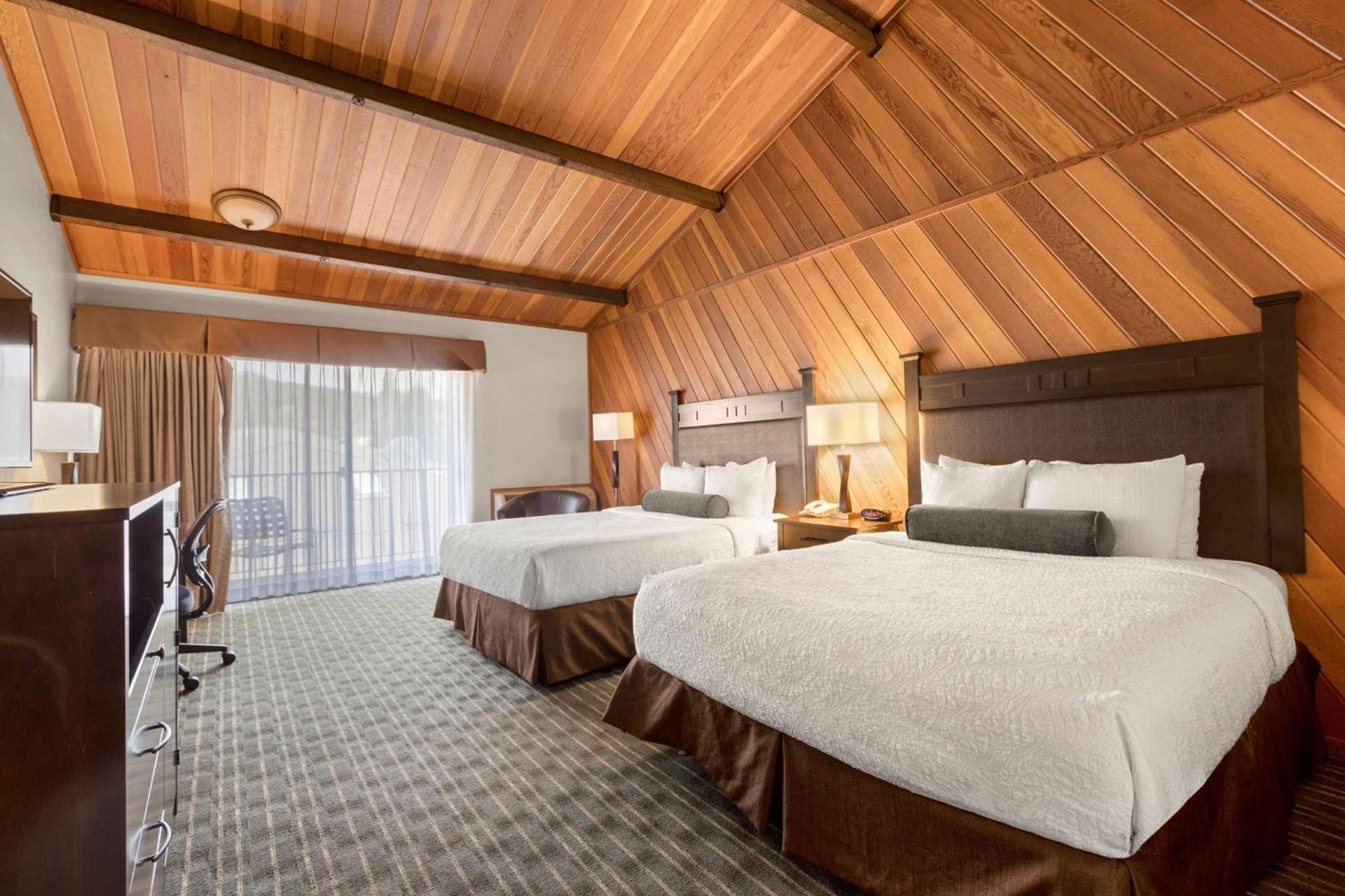 Best Western Plus Tree House photo 50