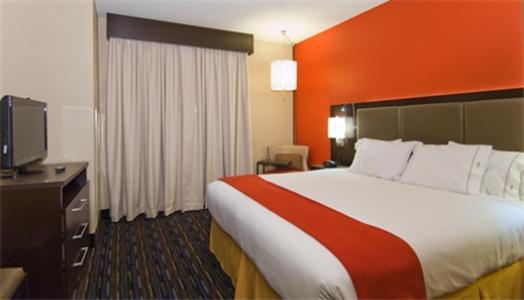 Holiday Inn Express Fulton by IHG photo 2