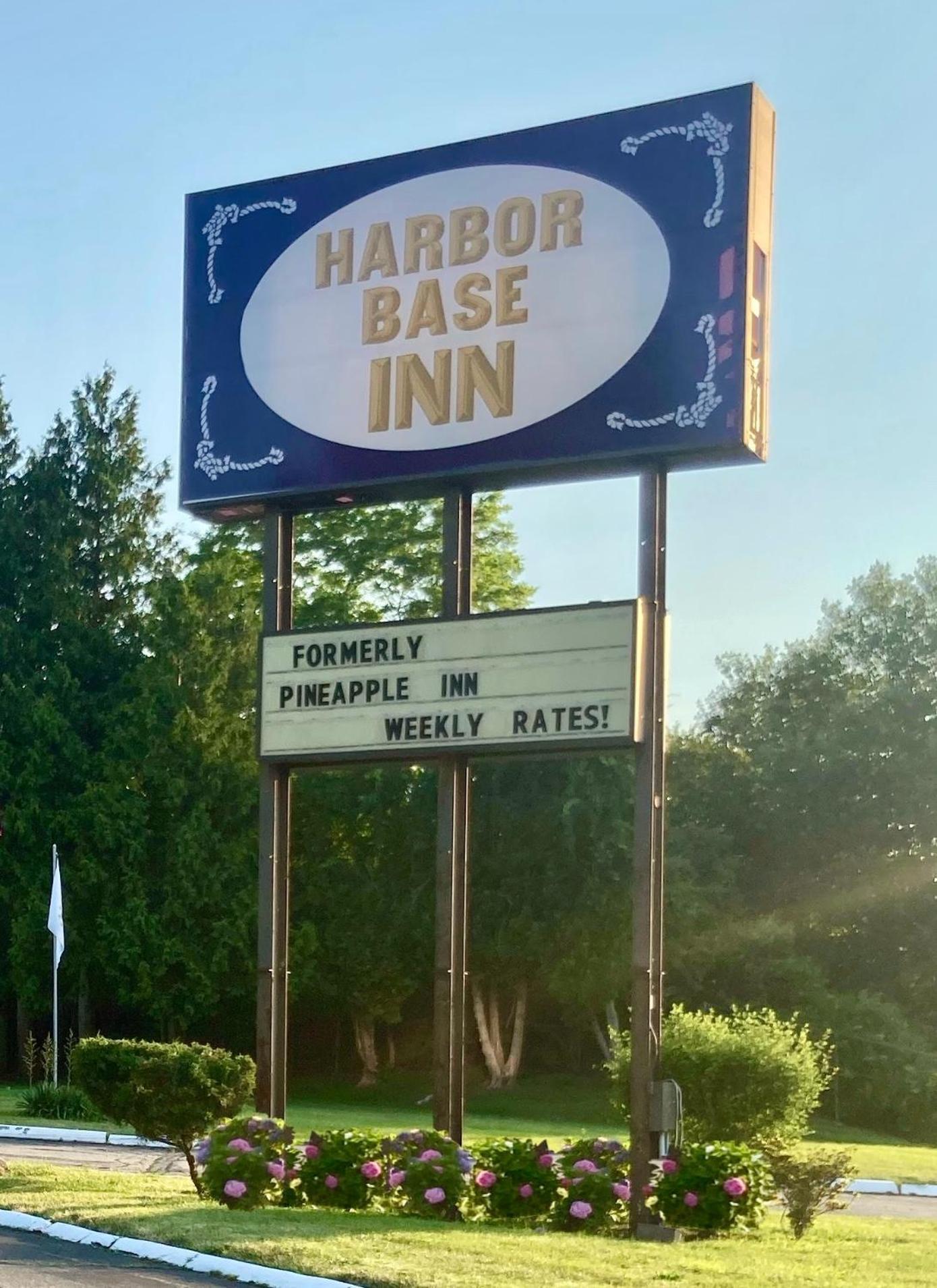 Harbor Base Inn photo 3