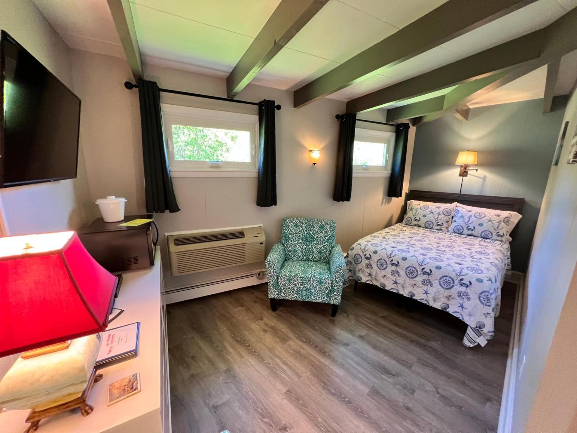 Claddagh Motel & Suites photo 10