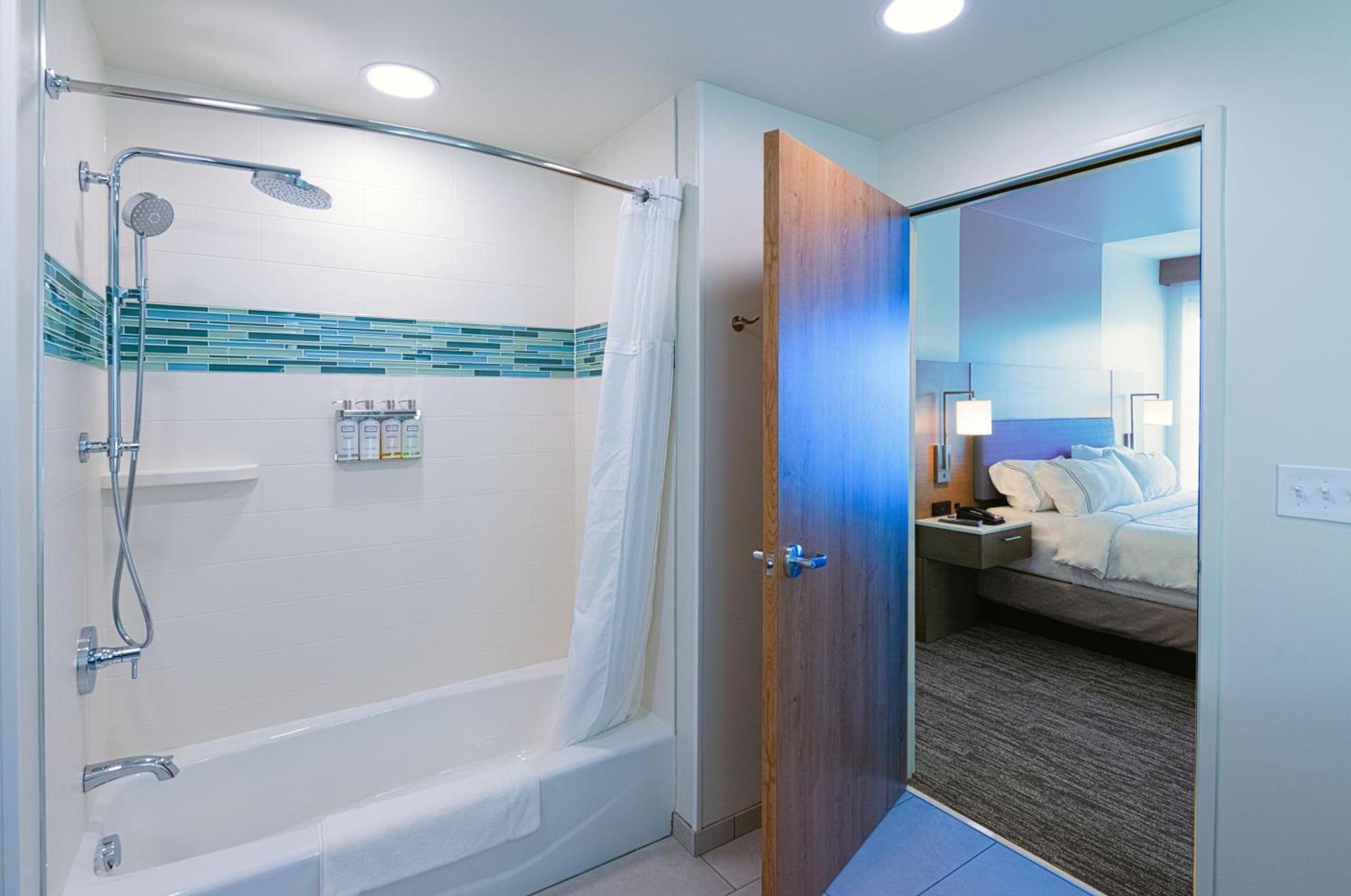 EVEN Hotel Rochester - Mayo Clinic Area by IHG photo 24