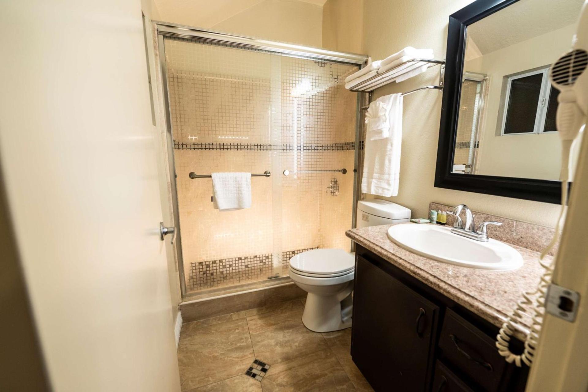Best Western Westminster Inn photo 14