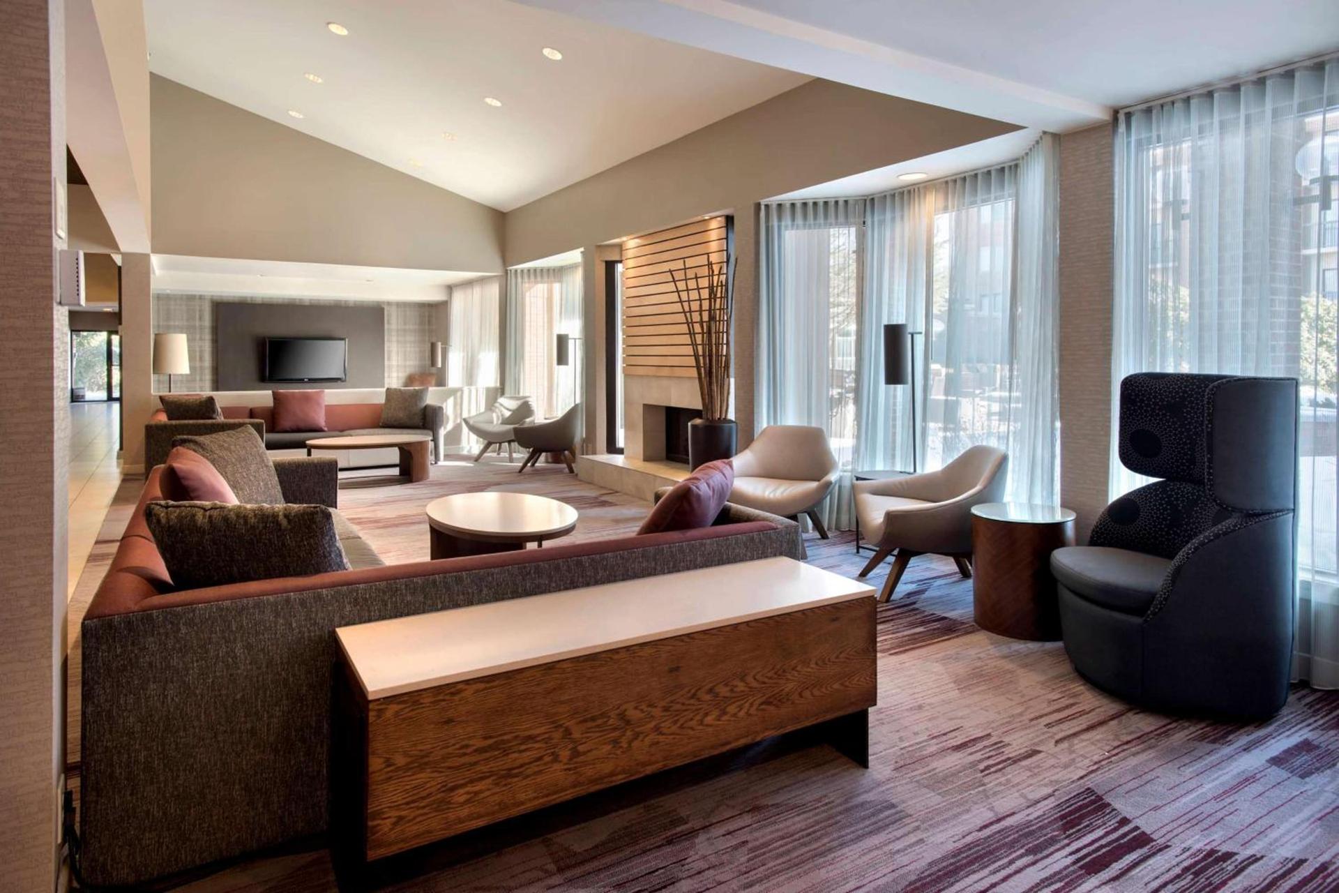 Sonesta Select Boston Milford photo 2