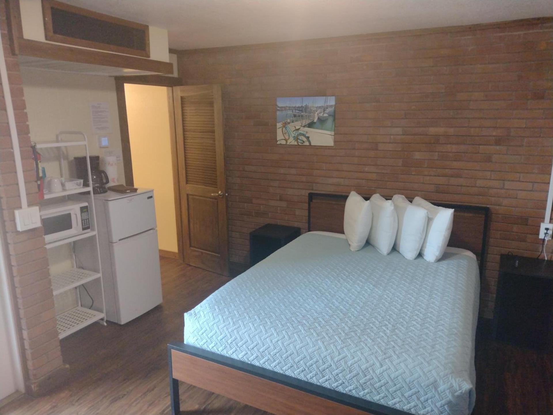Belles Sea Inn photo 15