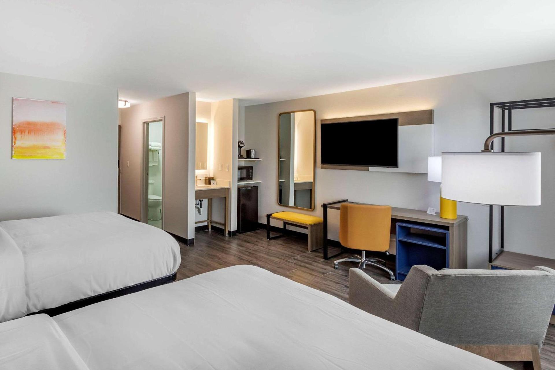 Comfort Inn Mount Pleasant - Racine photo 21