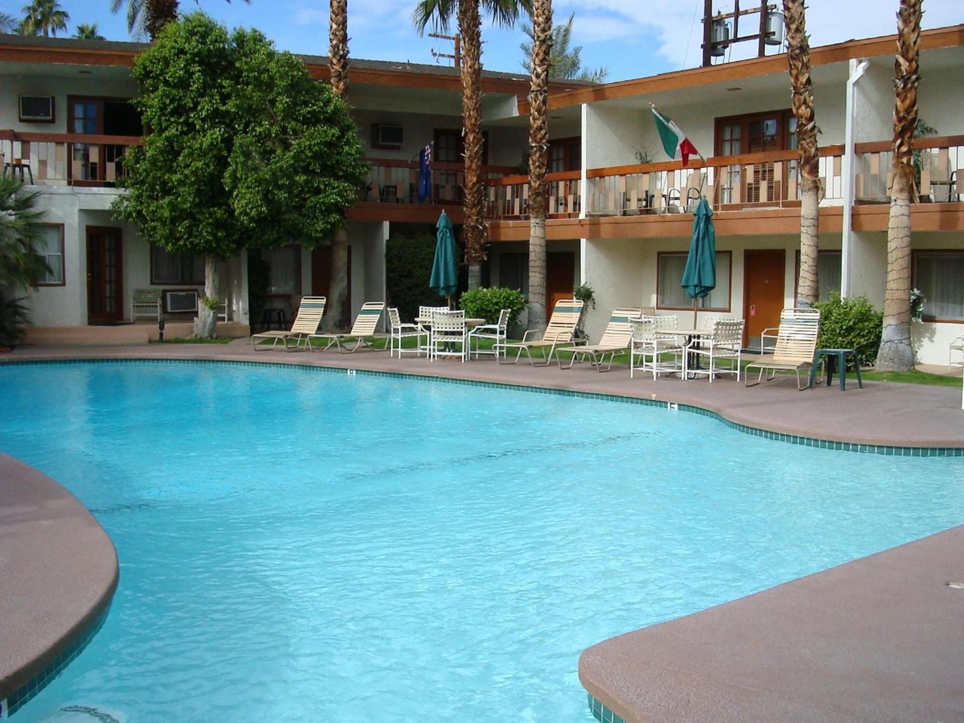 The Inn at Deep Canyon photo 9