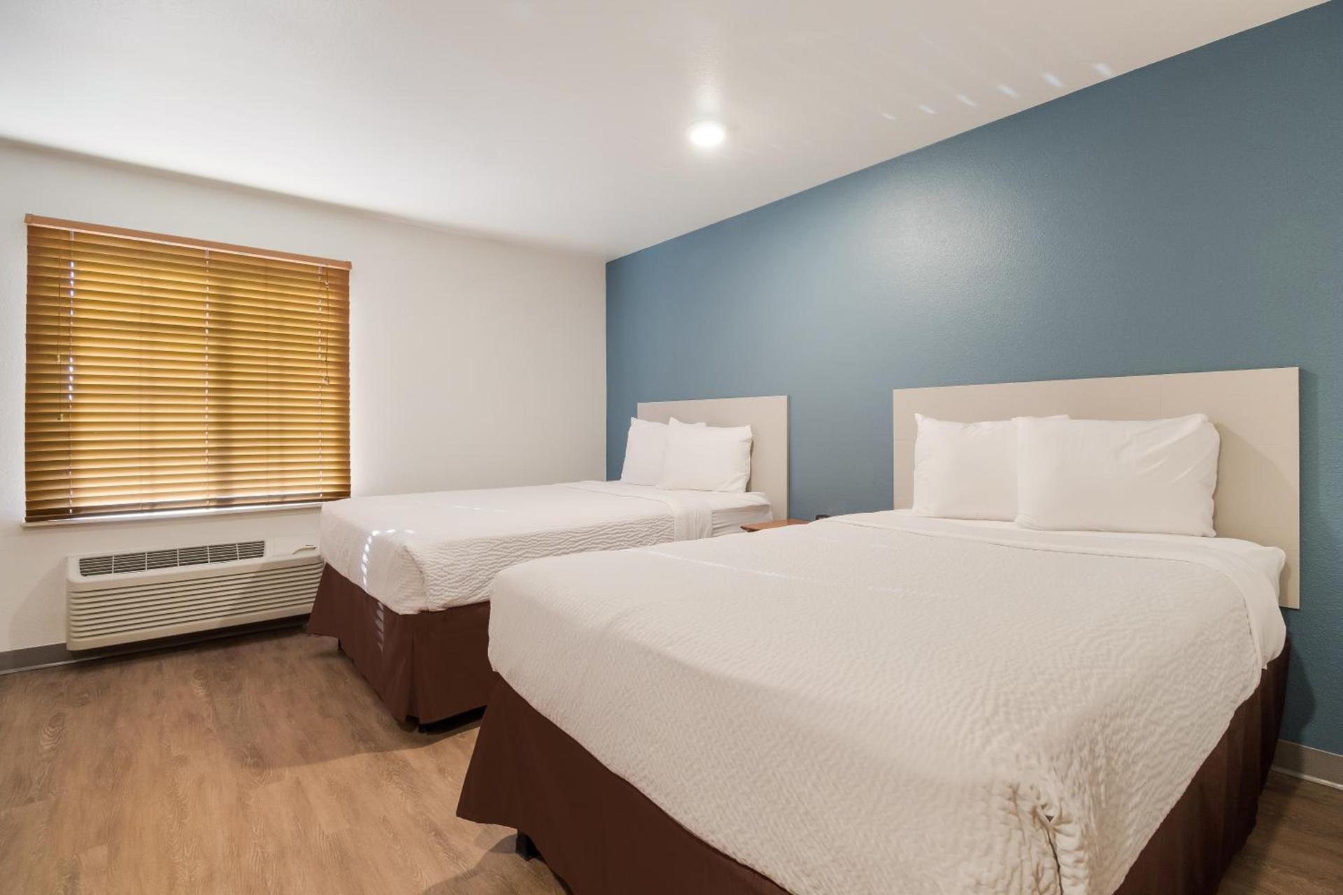 WoodSpring Suites Houston I-45 Airtex photo 25