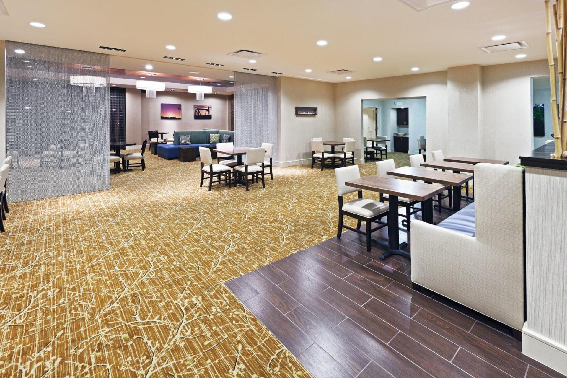 Kozy Hotel Dallas DFW Airport Area West photo 4