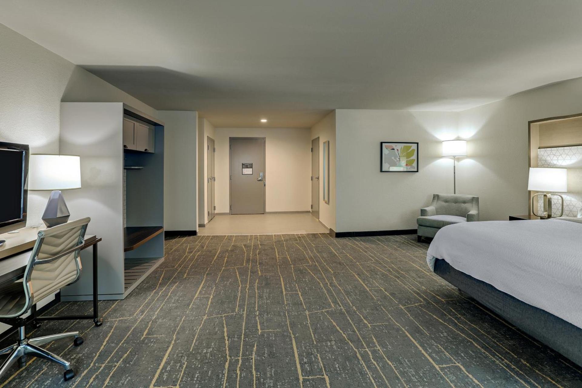 Holiday Inn Mobile Airport by IHG photo 26