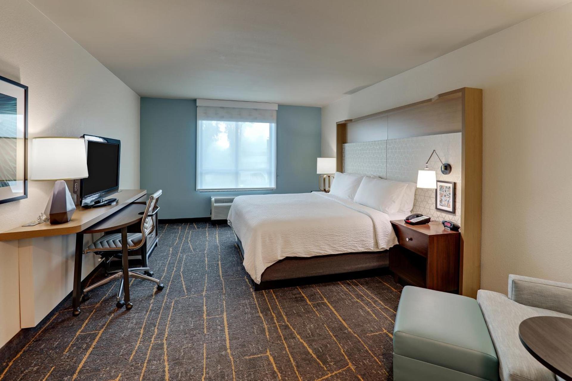 Holiday Inn Mobile Airport by IHG photo 16
