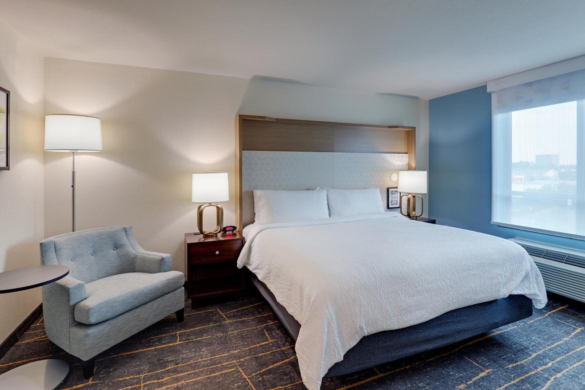 Holiday Inn Mobile Airport by IHG photo 17