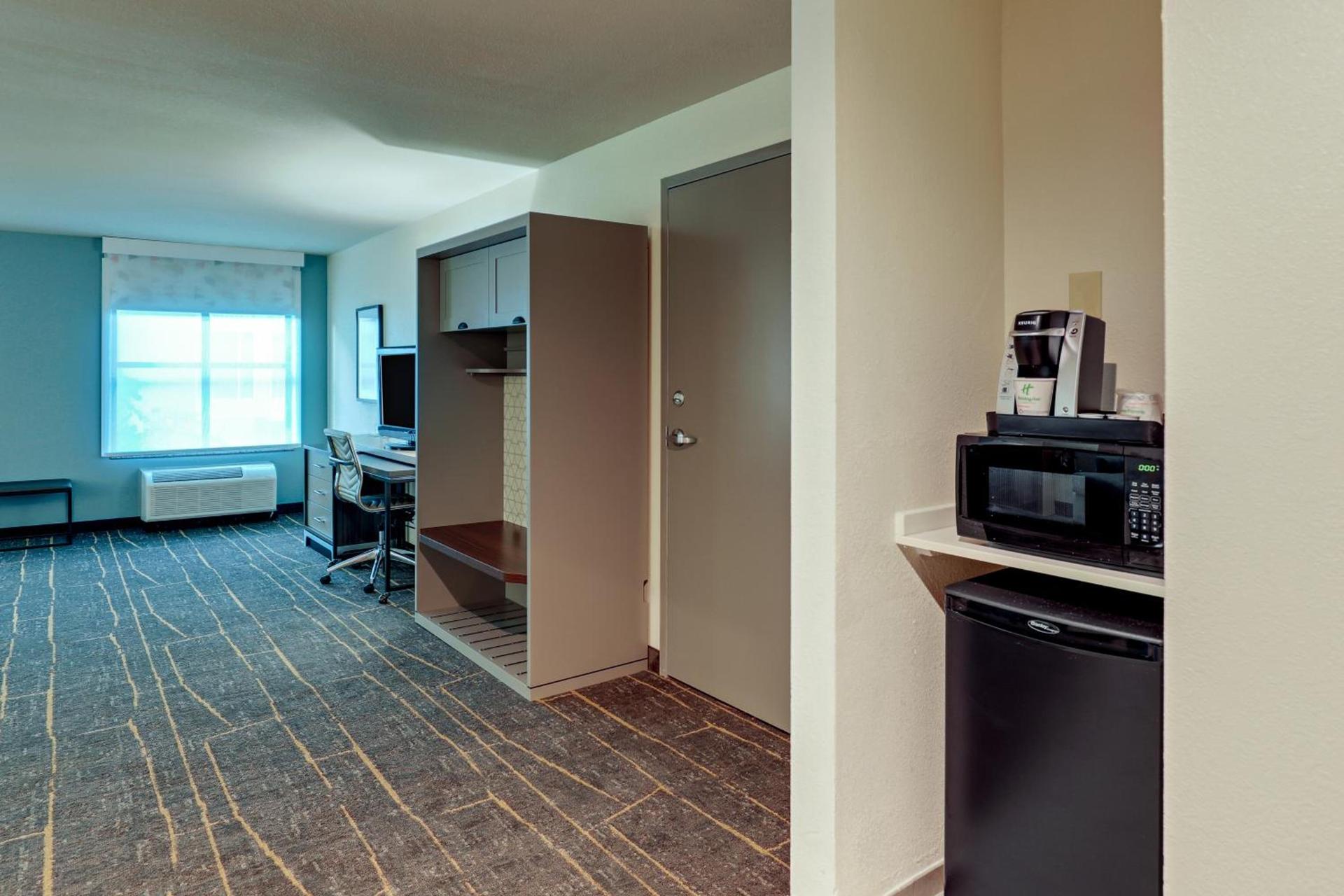 Holiday Inn Mobile Airport by IHG photo 21
