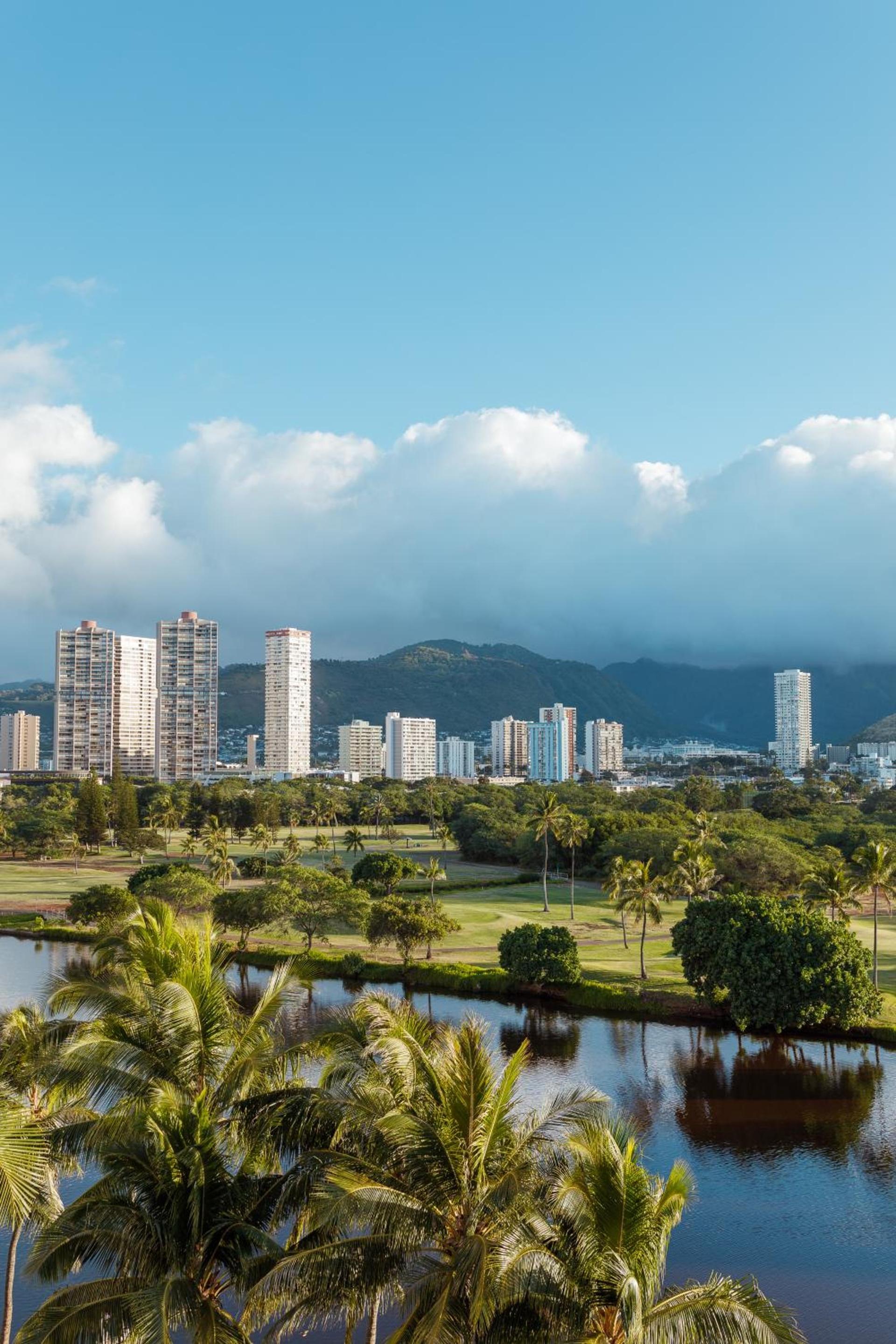 Wayfinder Waikiki - Voted Top 10 Best Hotels in Hawaii! photo 56