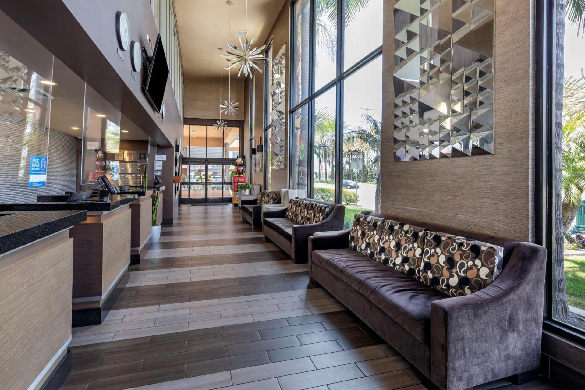 Best Western Plus Stovall's Inn photo 54