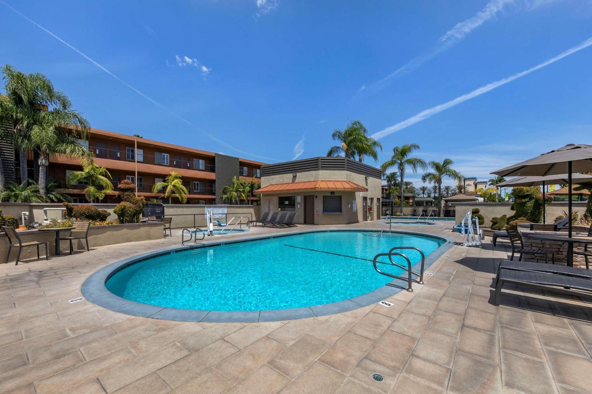 Best Western Plus Stovall's Inn photo 15