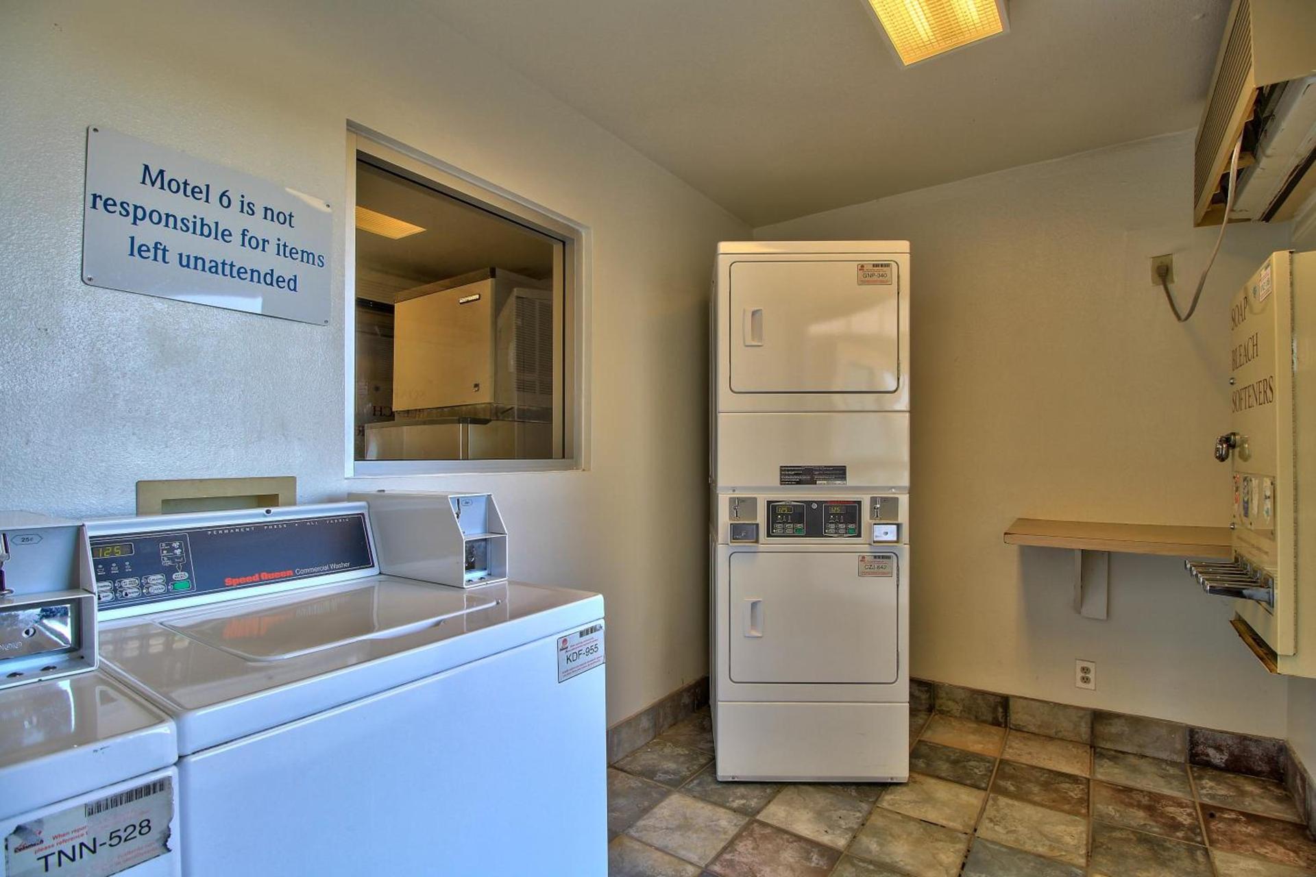 Motel 6-Douglas, AZ photo 29