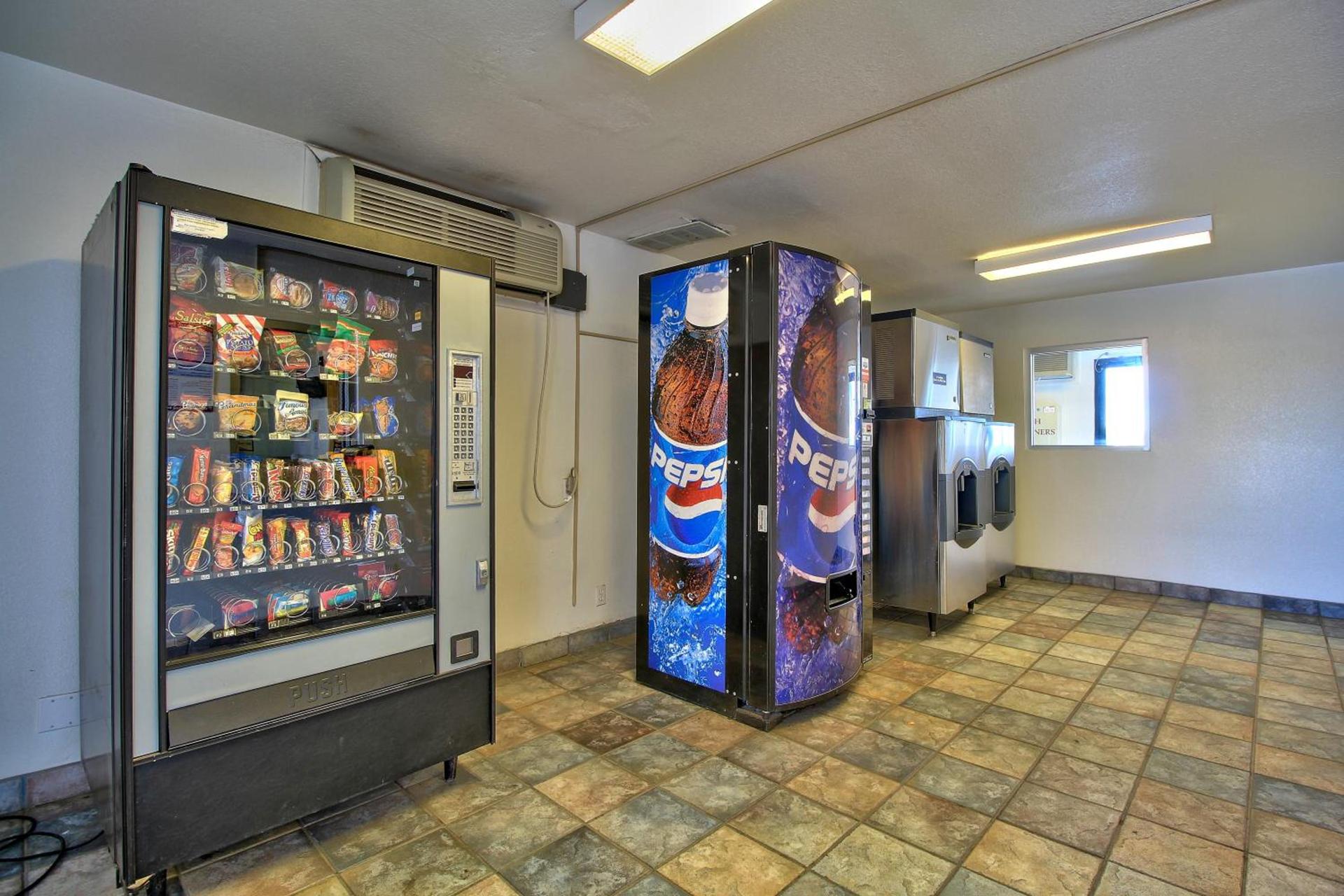 Motel 6-Douglas, AZ photo 30