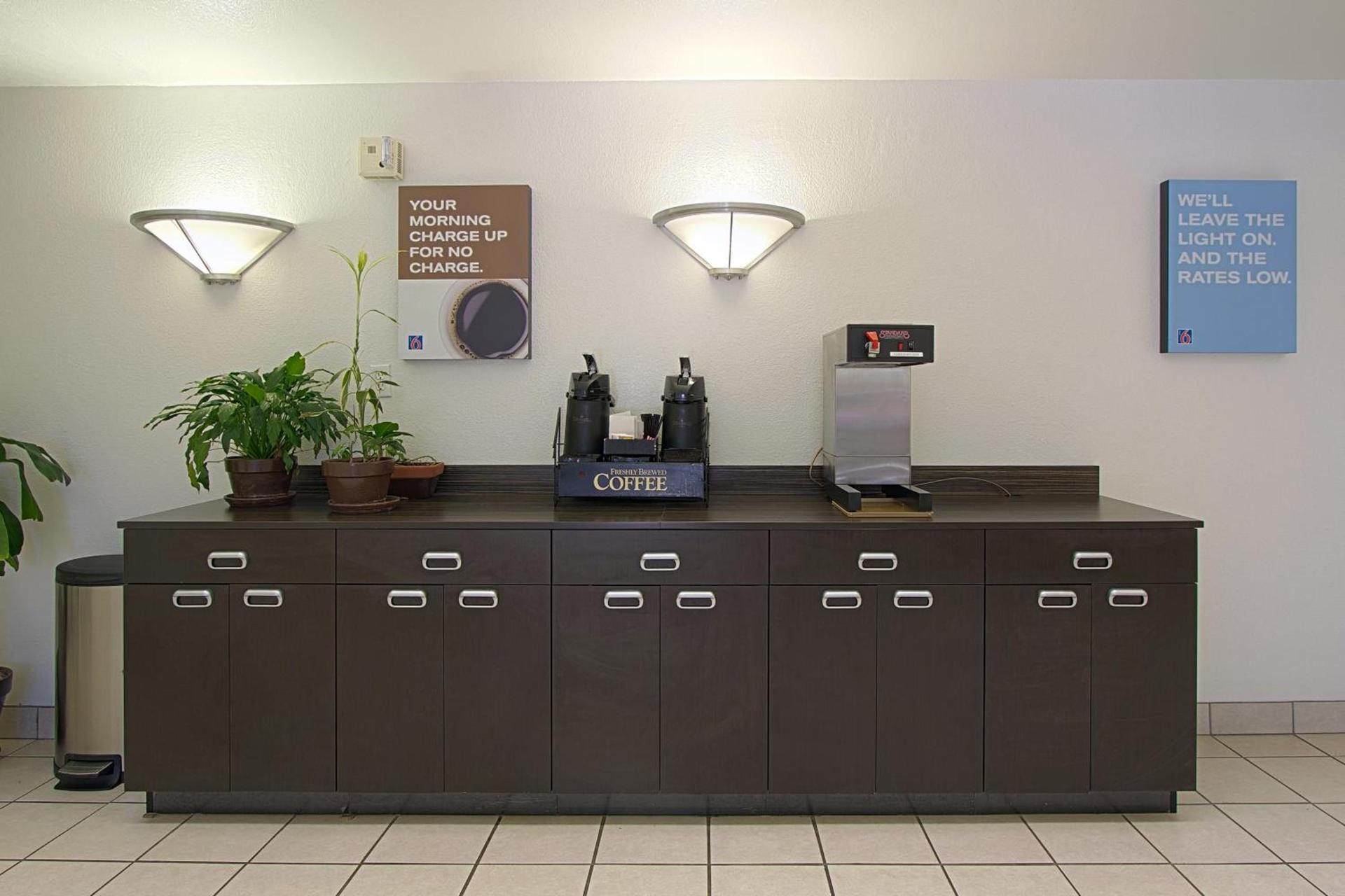 Motel 6-Piscataway, NJ photo 10