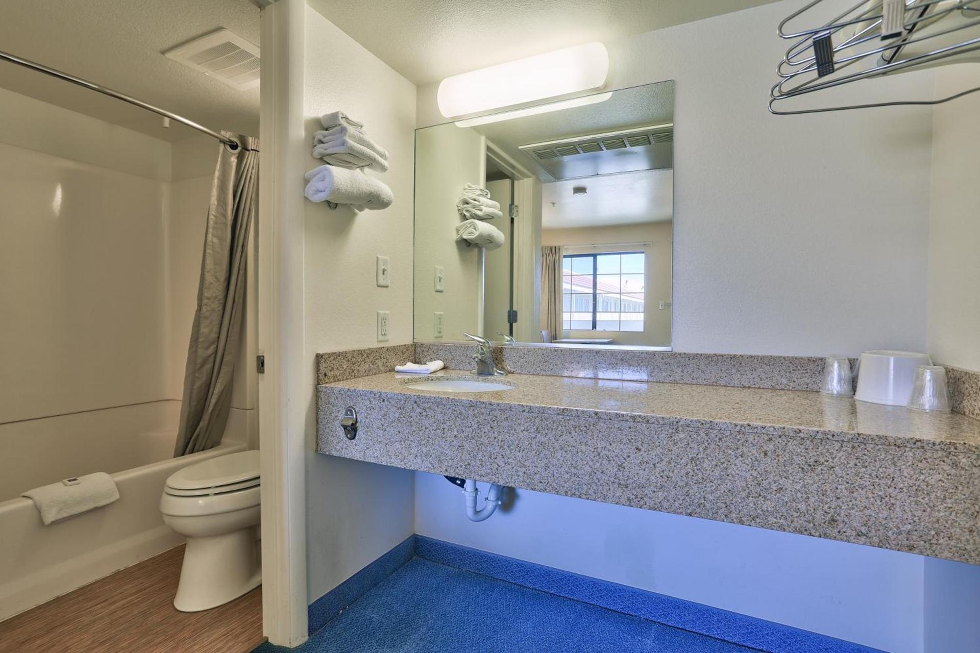 Motel 6-Kingman, AZ - Route 66 East photo 35