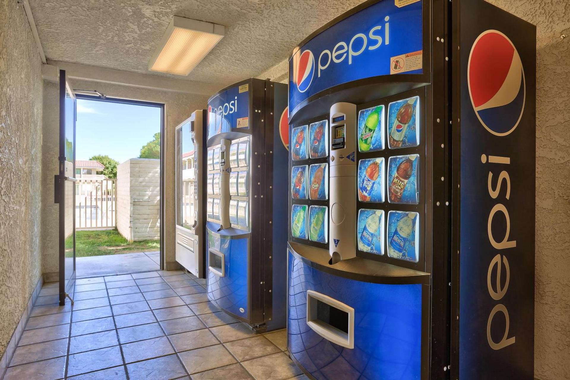 Motel 6-Kingman, AZ - Route 66 East photo 38
