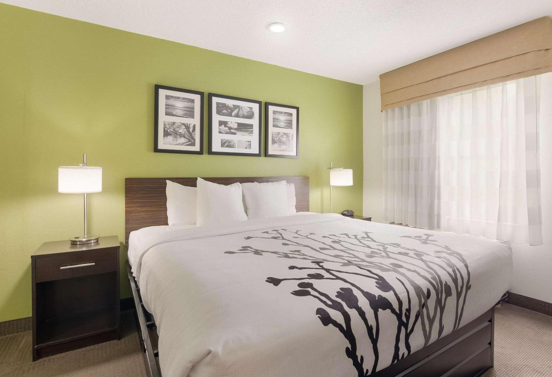 Sleep Inn Tanglewood photo 14