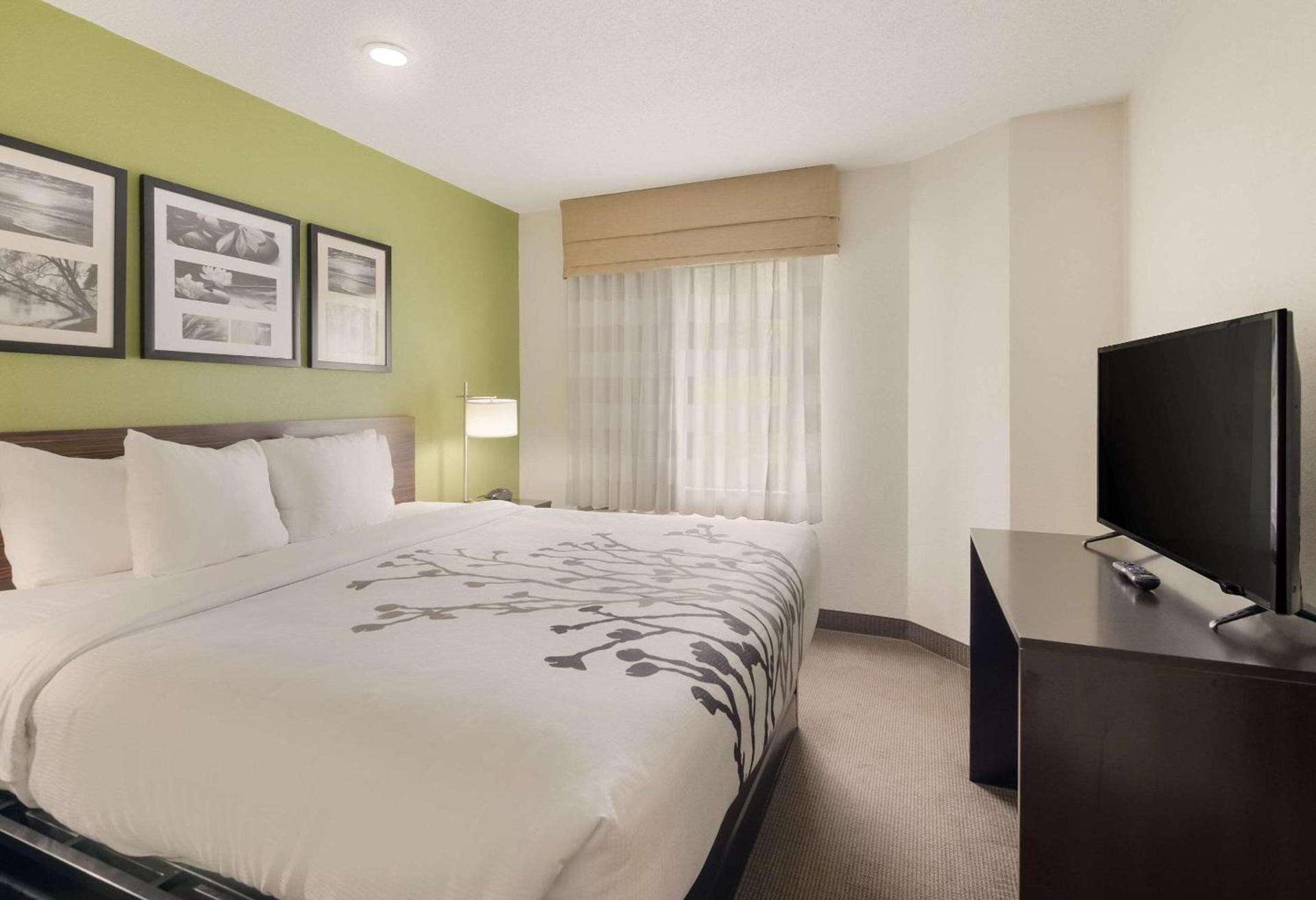 Sleep Inn Tanglewood photo 15