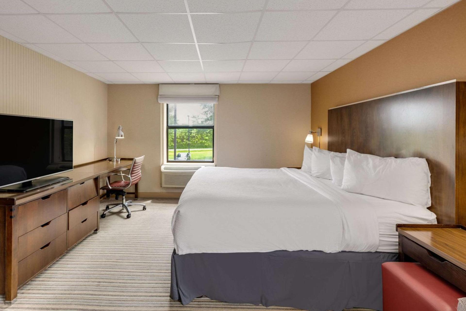 The Crossroads Hotel - Newburgh photo 20