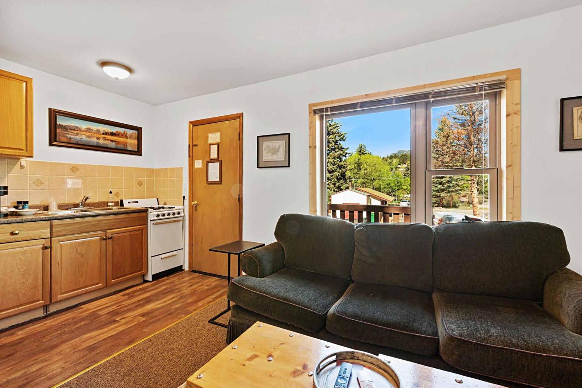 Misty Mountain Lodge photo 11